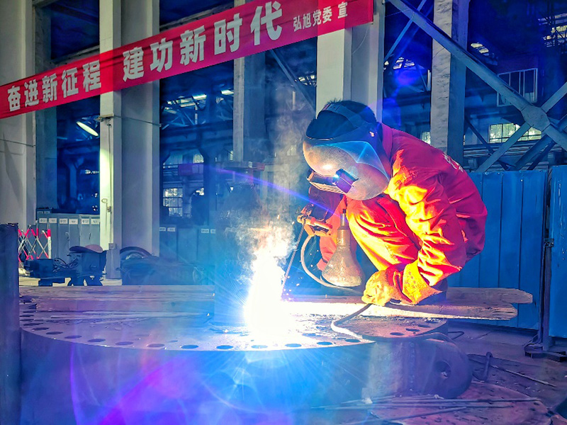 龍騰春風(fēng)起 奮斗搶開(kāi)局(圖3) 龍騰春風(fēng)起 奮斗搶開(kāi)局(圖3)