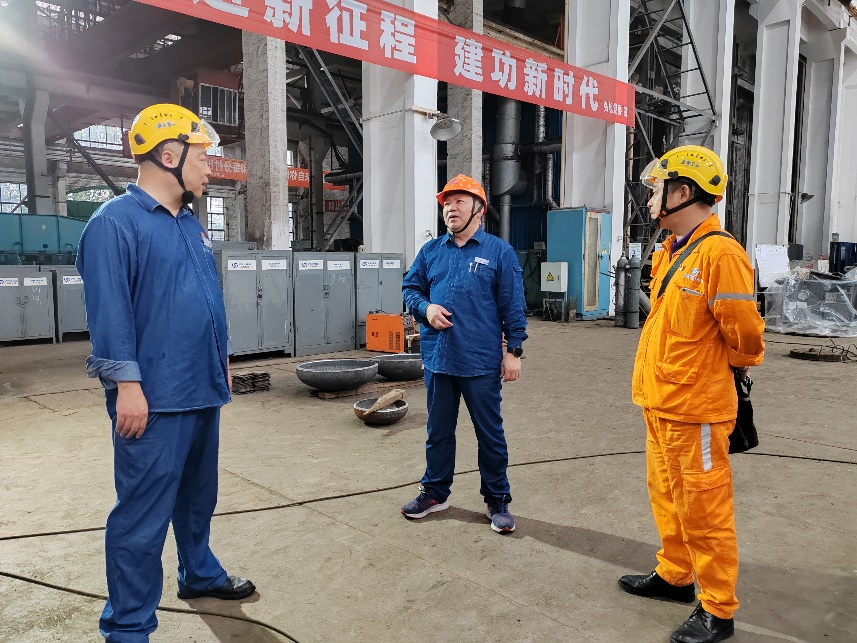 瀘天化弘旭公司制造的國(guó)內(nèi)第二臺(tái)全國(guó)產(chǎn)特種高壓設(shè)備交付使用(圖2) 瀘天化弘旭公司制造的國(guó)內(nèi)第二臺(tái)全國(guó)產(chǎn)特種高壓設(shè)備交付使用(圖2)