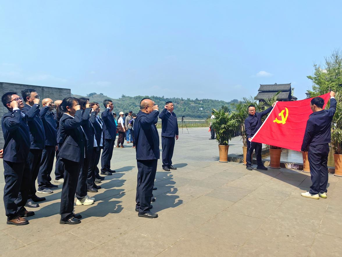 弘旭公司黨委開展主題黨日活動(dòng)(圖3) 弘旭公司黨委開展主題黨日活動(dòng)(圖3)