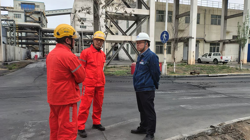 弘旭公司副總經理石強赴寧夏和寧維保項目部開展督導工作(圖2)