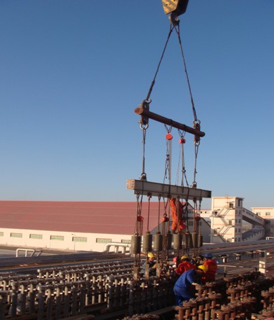 新疆阿克蘇華錦化肥有限責(zé)任公司年產(chǎn)30萬噸合成氨裝置一段爐(101-B)轉(zhuǎn)化爐管系(圖2) 新疆阿克蘇華錦化肥有限責(zé)任公司年產(chǎn)30萬噸合成氨裝置一段爐(101-B)轉(zhuǎn)化爐管系(圖2)