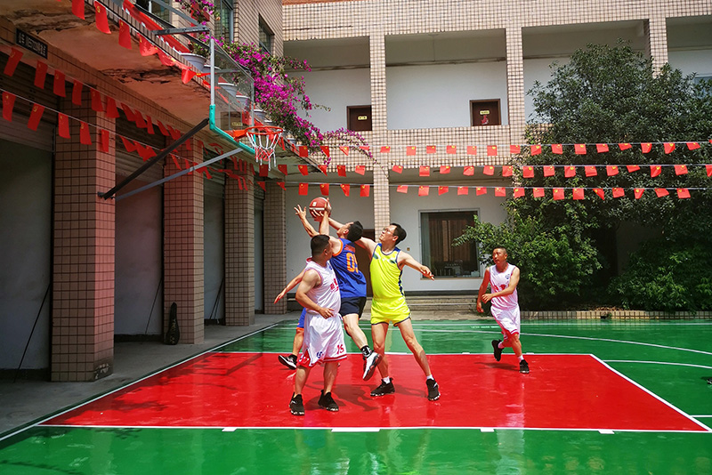 永遠(yuǎn)跟黨走——弘旭與股份設(shè)備部舉辦“學(xué)黨史強(qiáng)黨性 守初心開(kāi)新局”聯(lián)誼賽(圖3) 永遠(yuǎn)跟黨走——弘旭與股份設(shè)備部舉辦“學(xué)黨史強(qiáng)黨性 守初心開(kāi)新局”聯(lián)誼賽(圖3)